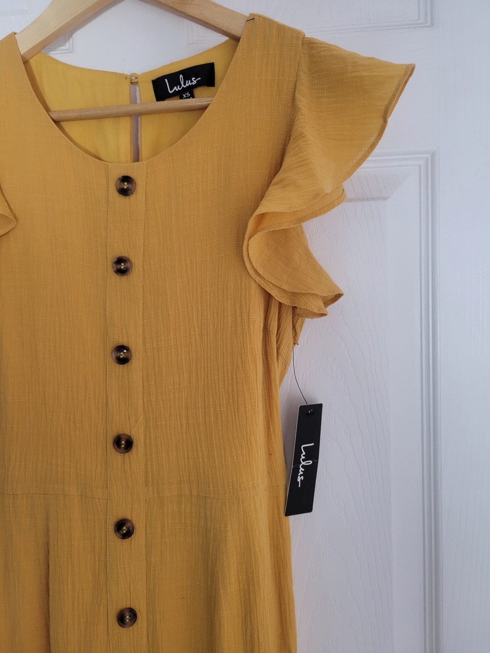 NWT Lulus Golden Yellow Flutter Sleeve Jumpsuit - Picture 5 of 10